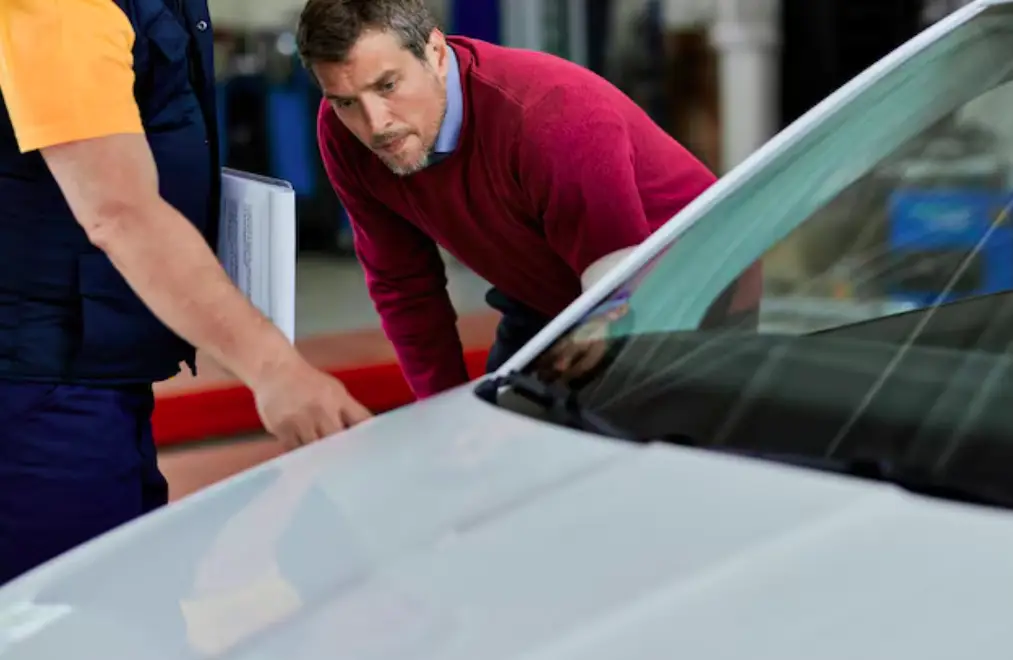Essential Factors for Selecting Professional Auto Glass Window Replacement Services